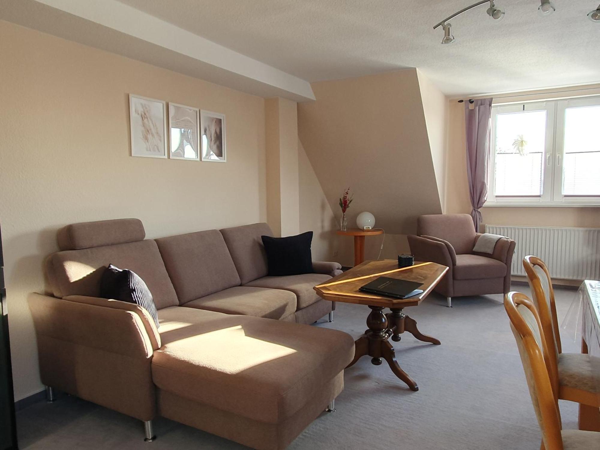 Neumuhler Hof: Spacious Family With Multiple Bathrooms And Free Parking Apartment Schwerin (Mecklenburg-Vorpommern)