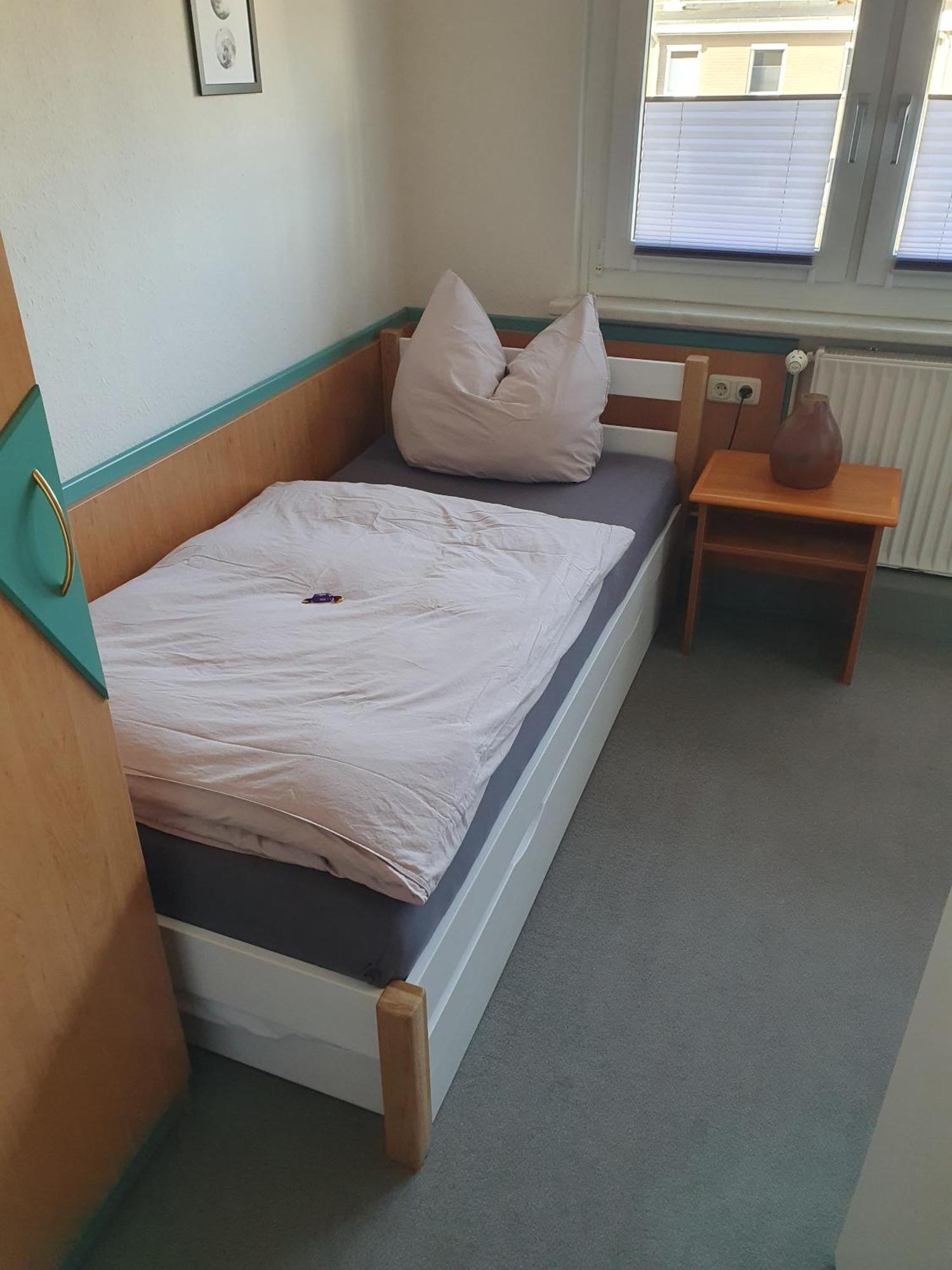 Neumuhler Hof: Spacious Family With Multiple Bathrooms And Free Parking Apartment *